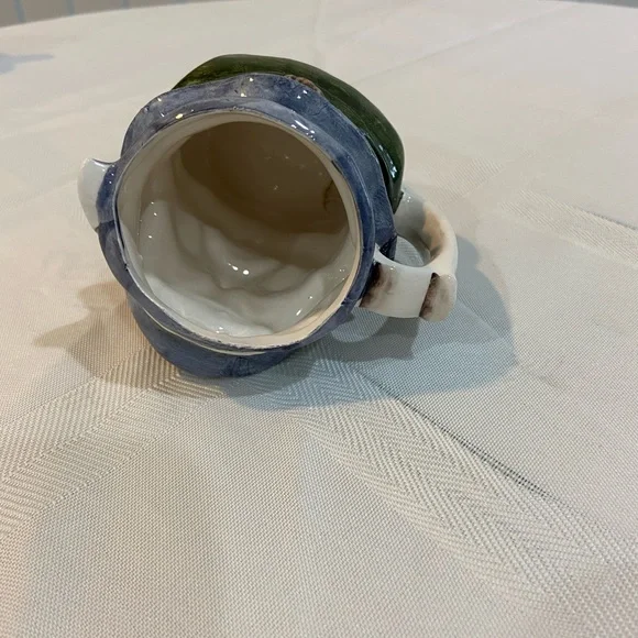 VINTAGE TOBI SM CUP 2 1/2 inches tall - Picture 5 of 6